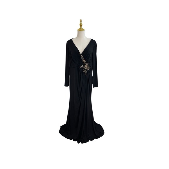 Mac Duggal Black Dress Appliqué Long-Sleeve Gown Size 14 NWT $398 - Picture 1 of 8